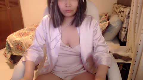 Snapshot of thetalkingbutt chatting on 02.13.25 Mai online show from 02.13.25