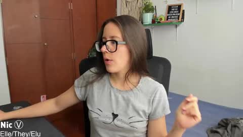 Nicole online show from 10.03.25