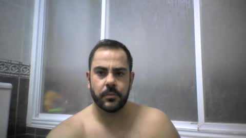 Snapshot of thevoxter chatting on 12.05.25 victor online show from 12.05.25