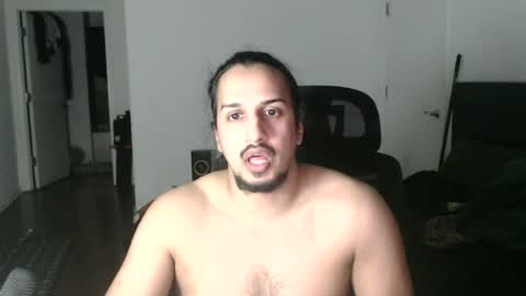 Snapshot of theworldisavampire09 chatting on 06.15.26 Vampiro online show from 06.15.26