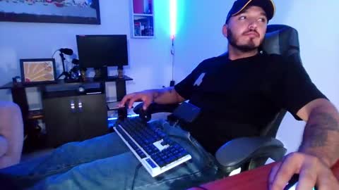 Snapshot of thiago_420 chatting on 05.15.26 thiago_420 online show from 05.15.26