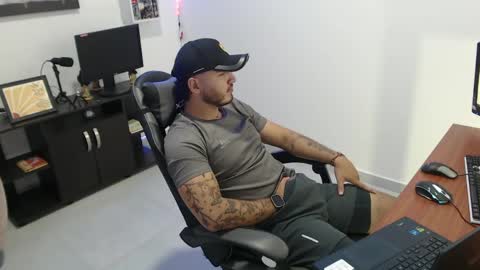 Snapshot of thiago_420 chatting on 06.01.26 thiago_420 online show from 06.01.26