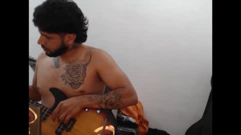 Snapshot of thiago_balconee chatting on 10.20.25 Thiago balconee online show from 10.20.25