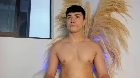 Thiago  online show from 11.06.25