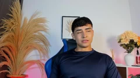 Snapshot of thiago_connor21 chatting on 04.25.26 Thiago online show from 04.25.26