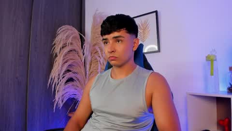 Snapshot of thiago_connor21 chatting on 05.22.26 Thiago online show from 05.22.26