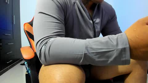 Thiago online show from 04.10.26