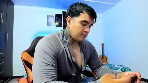 Thiago online show from 04.11.26