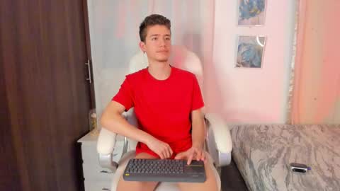 Manuel online show from 10.12.25