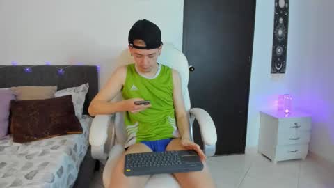 Manuel online show from 02.23.26