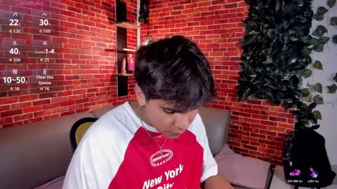 Snapshot of thiago_kozak chatting on 05.02.26 thiago online show from 05.02.26