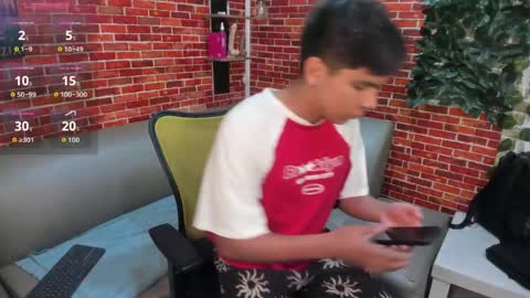 Snapshot of thiago_kozak chatting on 05.22.26 thiago online show from 05.22.26