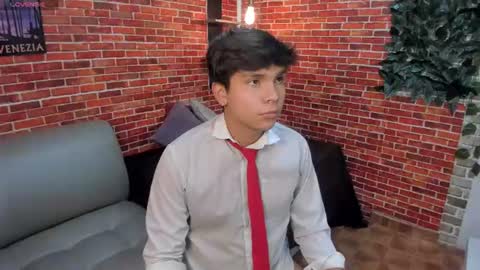 Snapshot of thiago_kozak chatting on 07.16.26 thiago online show from 07.16.26