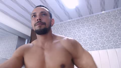 Snapshot of thiago_summers chatting on 12.27.24 Thiago Summers online show from 12.27.24