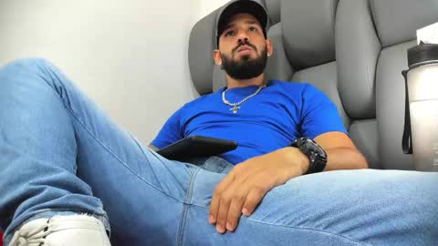 Thia Gomez online show from 03.24.26