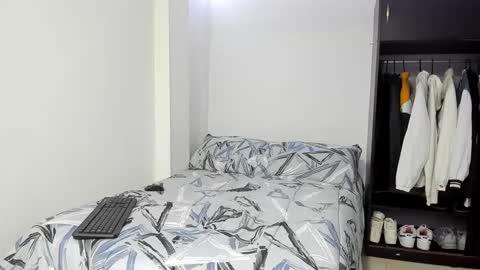 Thiago Wells online show from 12.04.24