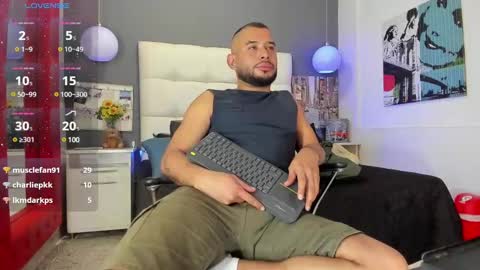 Snapshot of thiagoxbig chatting on 03.07.25 thiagoxbig online show from 03.07.25