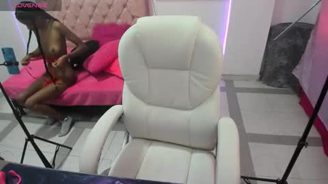 thianahorny online show from 10.27.25