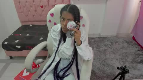 thianahornyy online show from 02.25.26