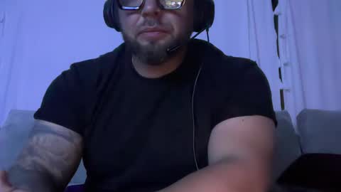 thiccbull12 online show from 09.23.25