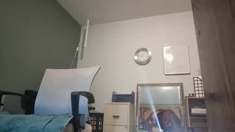 thick2handcurve online show from 02.28.26