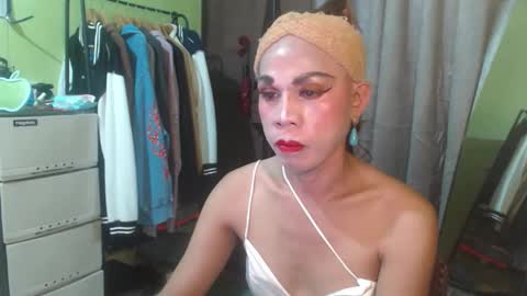 Snapshot of thick_bigcock13 chatting on 09.27.25 gil online show from 09.27.25