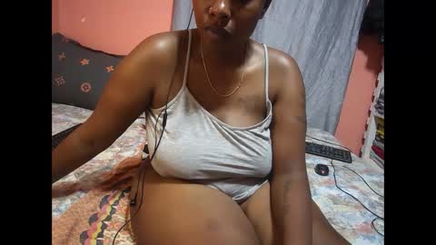 thick_sweet_ass online show from 02.11.25