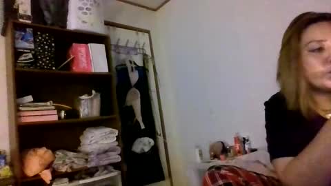 thickassazn93 online show from 01.16.26