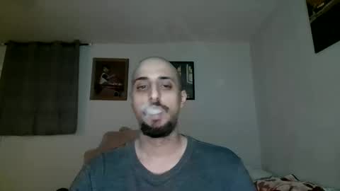 Snapshot of thickdickeddom chatting on 04.06.26 ThickDickedDom online show from 04.06.26