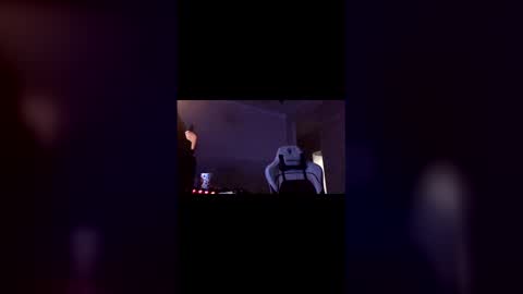 Snapshot of thickdicktay chatting on 05.22.26 thickdicktay online show from 05.22.26