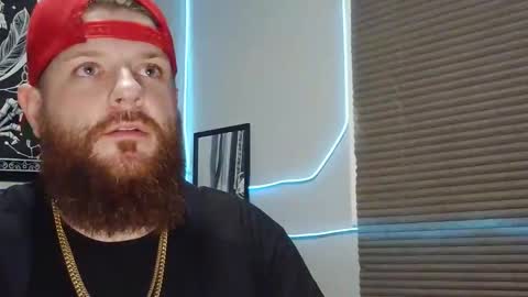 Snapshot of thickhandsomeman chatting on 12.13.24 ThickHandsomeMan online show from 12.13.24