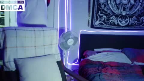 Snapshot of thickhandsomeman chatting on 01.14.25 ThickHandsomeMan online show from 01.14.25