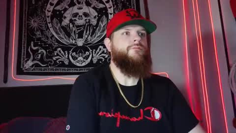 Snapshot of thickhandsomeman chatting on 01.26.25 ThickHandsomeMan online show from 01.26.25