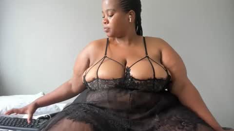 thickleeyanax online show from 02.09.25