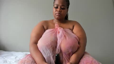 thickleeyanax online show from 02.27.25