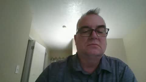 Snapshot of thickwhiteload chatting on 03.25.26 thickwhiteload online show from 03.25.26