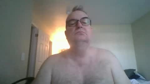 Snapshot of thickwhiteload chatting on 03.26.26 thickwhiteload online show from 03.26.26