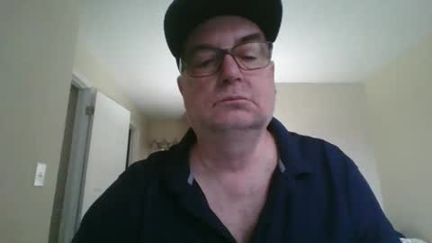 Snapshot of thickwhiteload chatting on 04.04.26 thickwhiteload online show from 04.04.26
