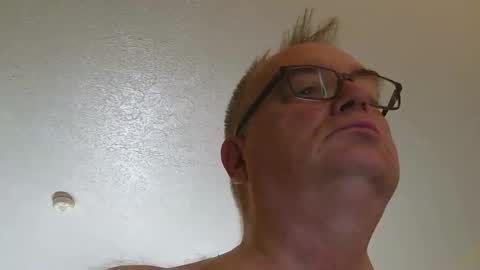 Snapshot of thickwhiteload chatting on 04.07.26 thickwhiteload online show from 04.07.26