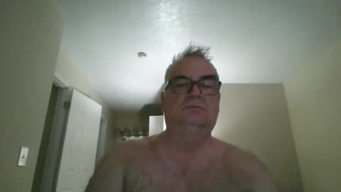 Snapshot of thickwhiteload chatting on 04.08.26 thickwhiteload online show from 04.08.26