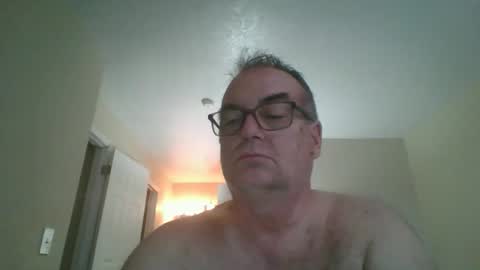 Snapshot of thickwhiteload chatting on 04.16.26 thickwhiteload online show from 04.16.26