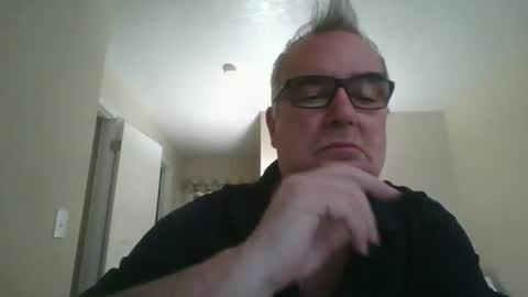 Snapshot of thickwhiteload chatting on 04.27.26 thickwhiteload online show from 04.27.26