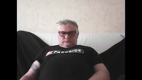 Snapshot of thierrysymp chatting on 01.15.25 Thierrysymp online show from 01.15.25