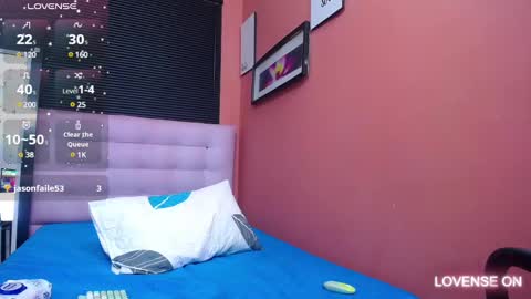 Snapshot of thin_eva chatting on 02.11.25 Eva online show from 02.11.25