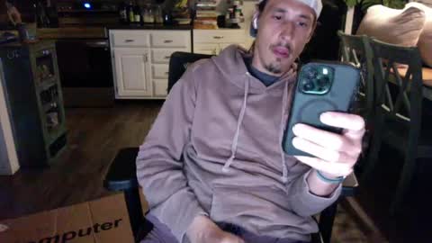 Snapshot of thirdforyou chatting on 09.11.25 thirdforyou online show from 09.11.25