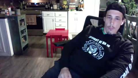 Snapshot of thirdforyou chatting on 11.05.25 thirdforyou online show from 11.05.25