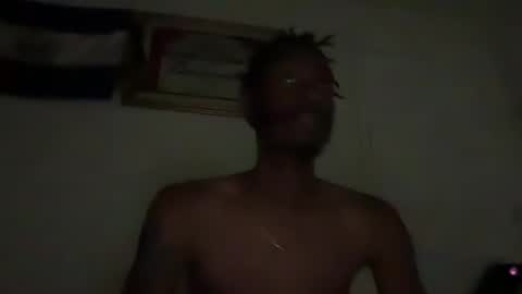 Snapshot of thirdlegkenny chatting on 09.25.25 thirdlegkenny online show from 09.25.25