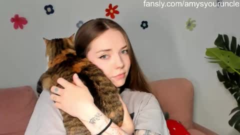 Snapshot of thisisamelia chatting on 05.10.26 Amelia shows on mondays fridays and sundays if anything changes im giving updates on my fansly online show from 05.10.26