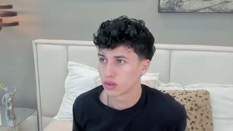 Thom online show from 04.29.26