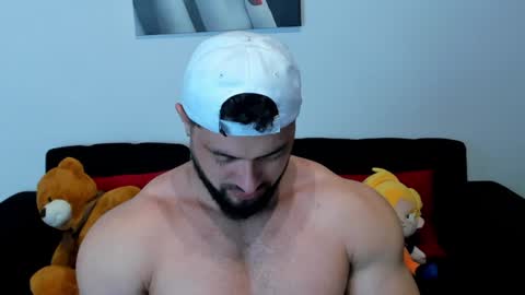 Snapshot of thomas_brandon chatting on 01.19.25 Thomas Brandon online show from 01.19.25